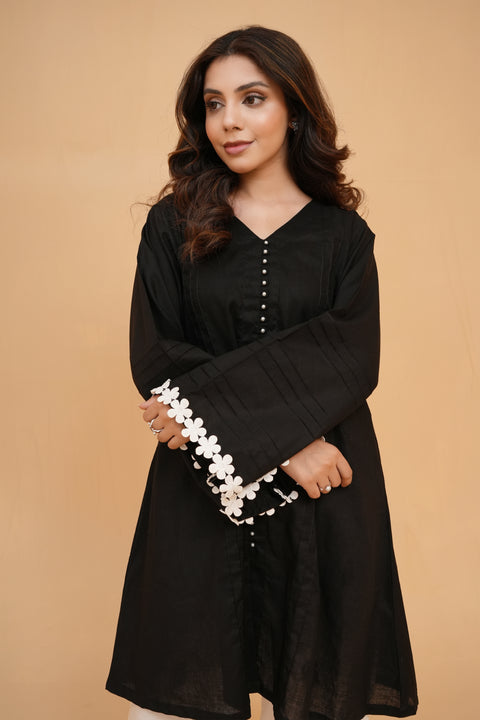 Elegant Black & White Two-Piece Suit