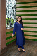 Navy Alure