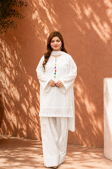 White Serenity – Premium Chikankari Lawn Suit