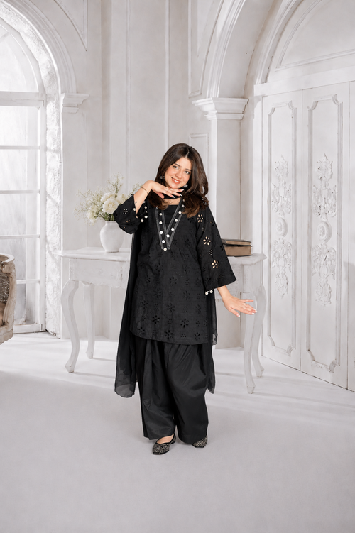 Midnight Black – Chikankari 3 Piece Suit