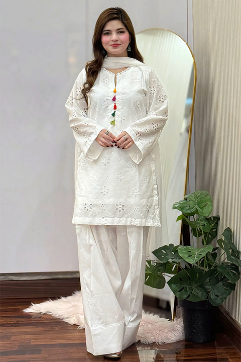 White Serenity – Premium Chikankari Lawn Suit